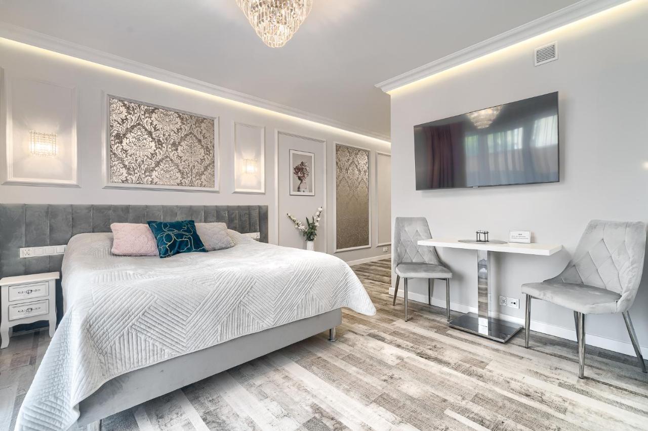 Silver Apartments ชวีโนวิชแจ ภายนอก รูปภาพ